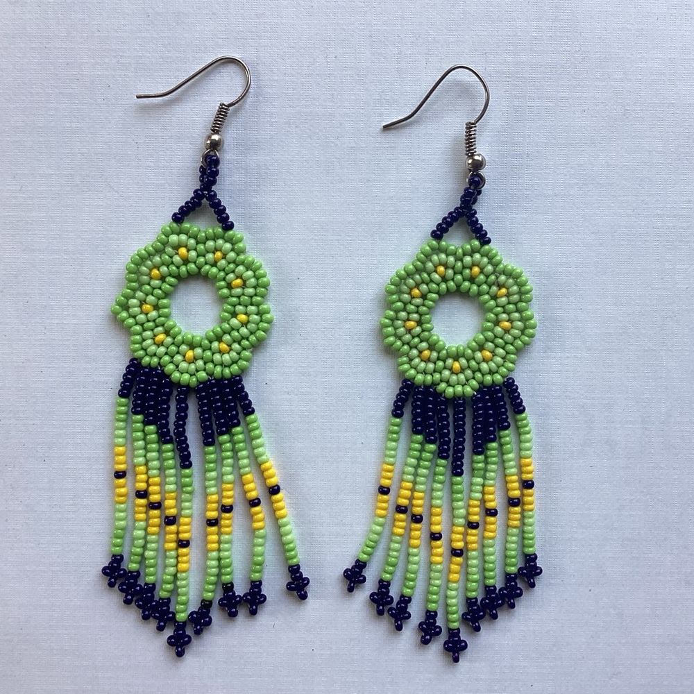 New Import Huichol of Mexico Bead Flower Dangle Earrings Hippie Boho Tribal Art